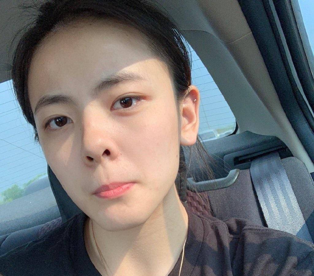 篮球女将杨舒予:19岁征战东京,因帅火爆全网,被赞"人间扳手"_比赛