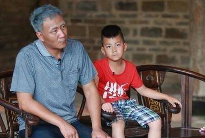 胡军爆料:《爸爸去哪儿》节目组分的房子,根本就不是人住的地方_生活