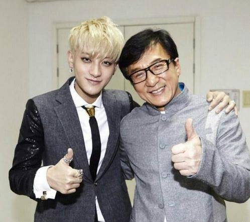 曾毁掉星爷经典的《大话西游》,我却不忍黑他_黄子韬_父亲_少年