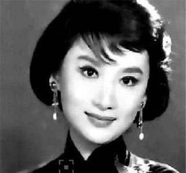 上海滩美人蒋梅英:凭借"美丽牌"香烟走红,62岁被警员灭口_周荣鹤_广告