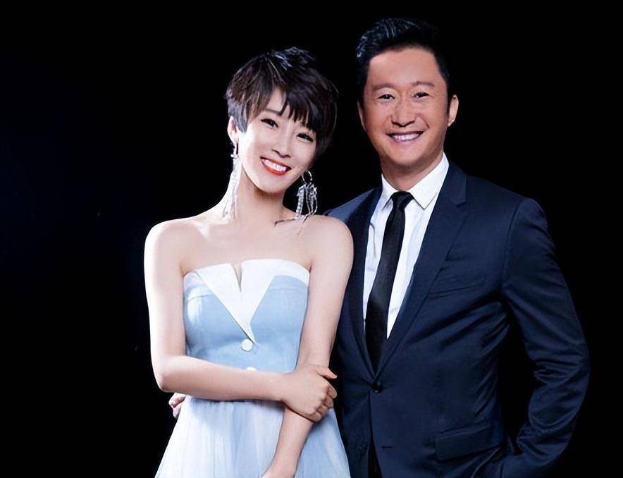 众星援助河北:黄晓明反应最快,宋祖儿捐卫生巾,小杨哥捐2000万_灾区