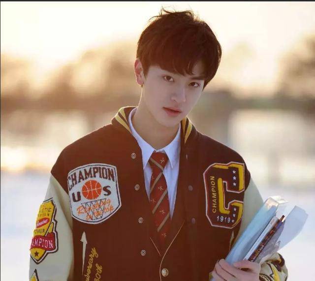 《小时光》热播,追剧少女们的新墙头里又要增加一个姓名_林一_顾未易