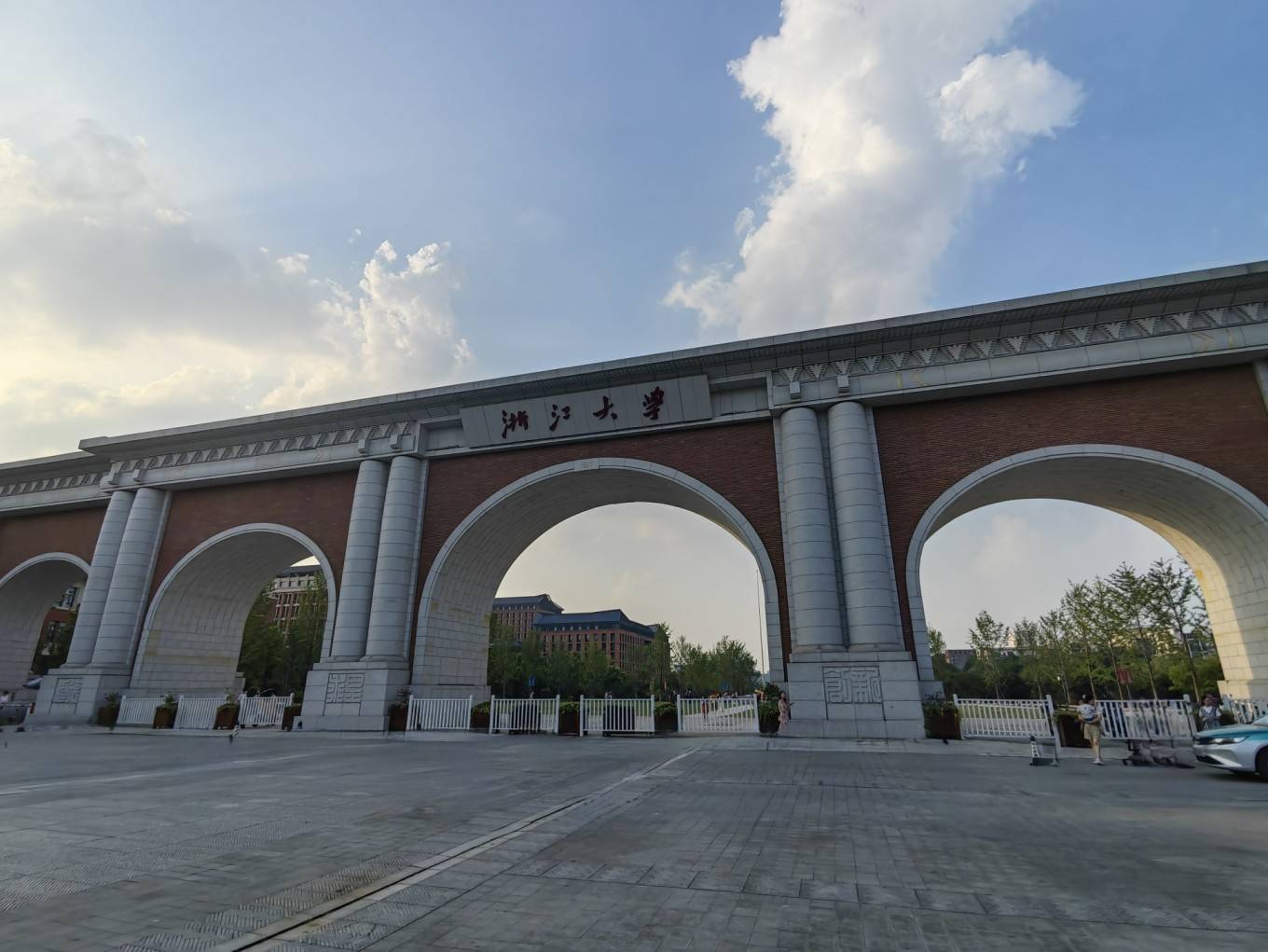 浙江大学紫金港校区_时代_校园_浙大