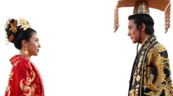 她是外国美女,却成我国皇后,掌权后,她立马派大军剿灭自己母国_皇帝