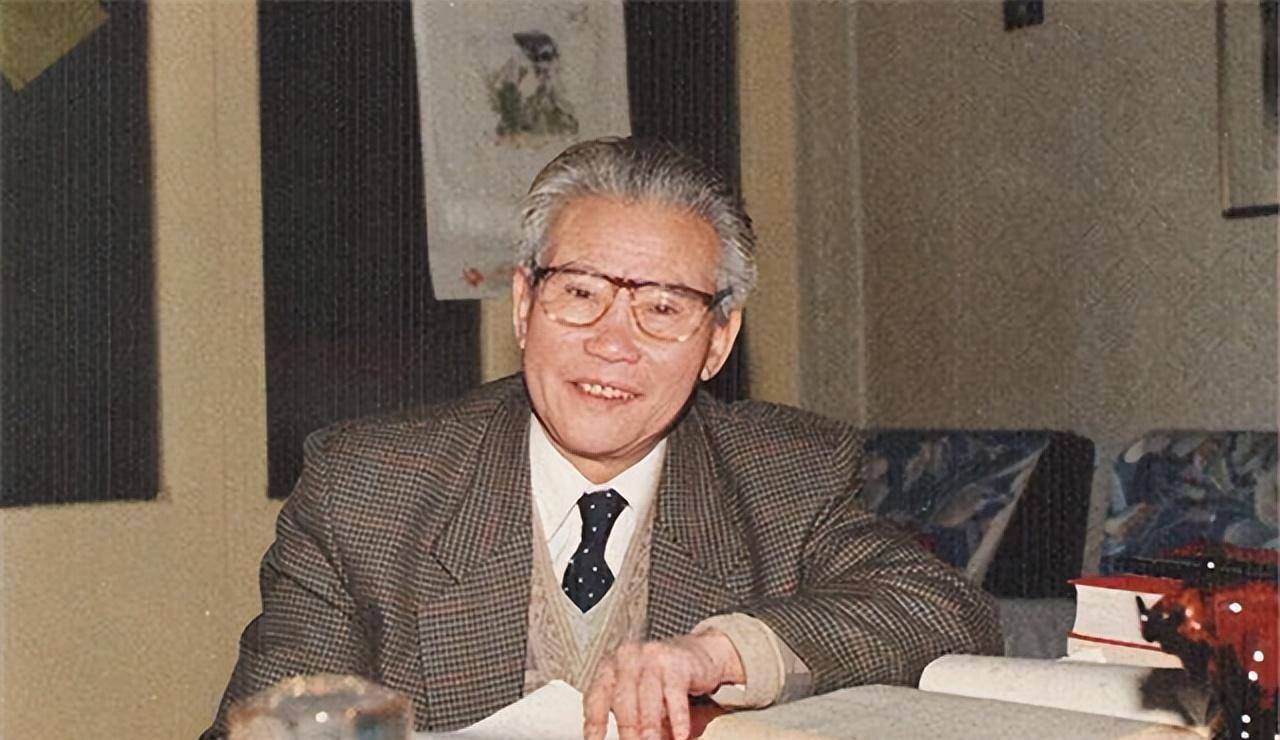 核潜艇之父彭士禄,到安徽小伙自研潜艇,中国的海下梦