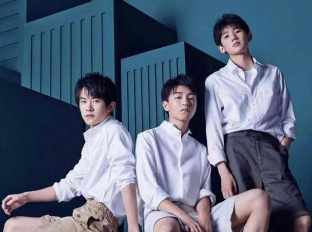 而最尴尬的是,同为tfboys成员的易烊千玺还是世界卫生组织的控烟大使