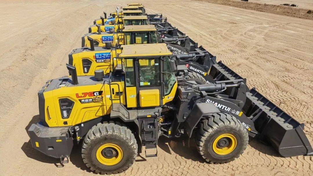 战蒙拓疆,山推l76-g装载机势不可挡!