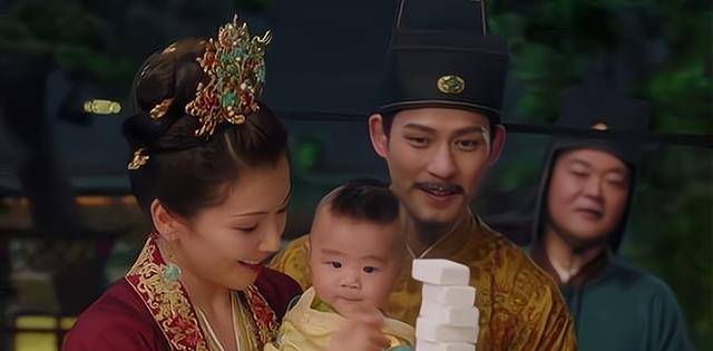 不久之后就生下了一个儿子,取名赵受益,也就是后来的宋仁宗赵祯