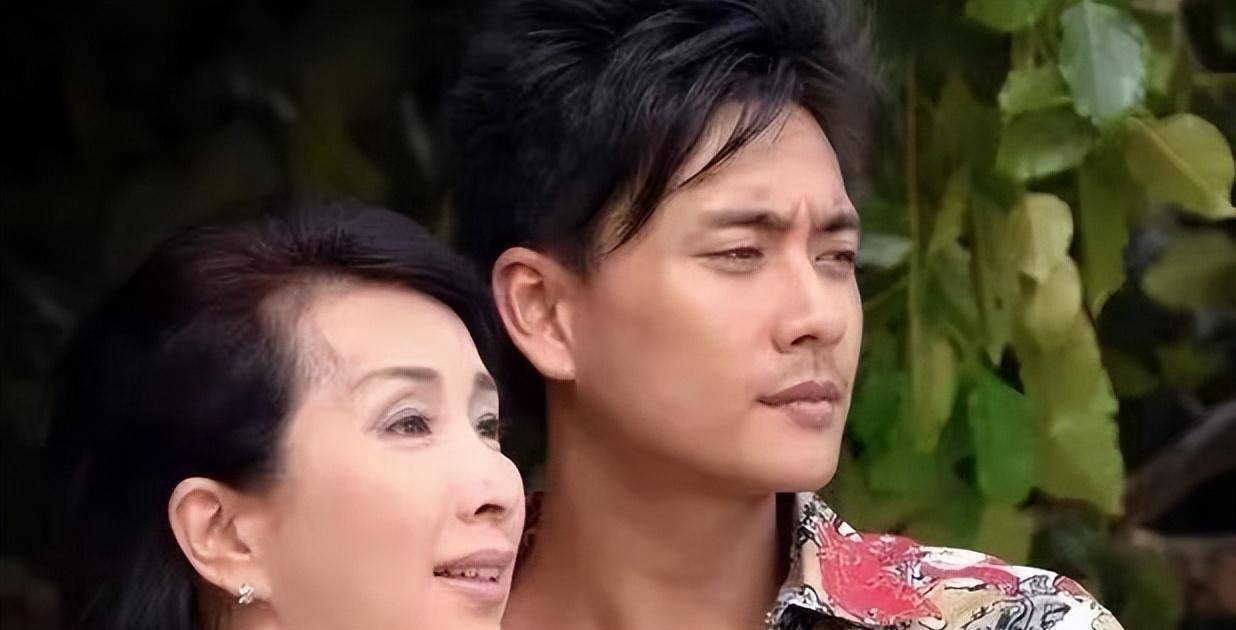 《珠光宝气》之虞苇庭,爱上贺峰是她最大的败笔_石泰川_朋友_女强人