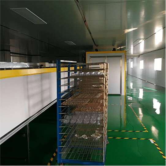 内饰件湿喷湿无尘喷漆线的优势与应用-创伟达_电子设备_生产_处理