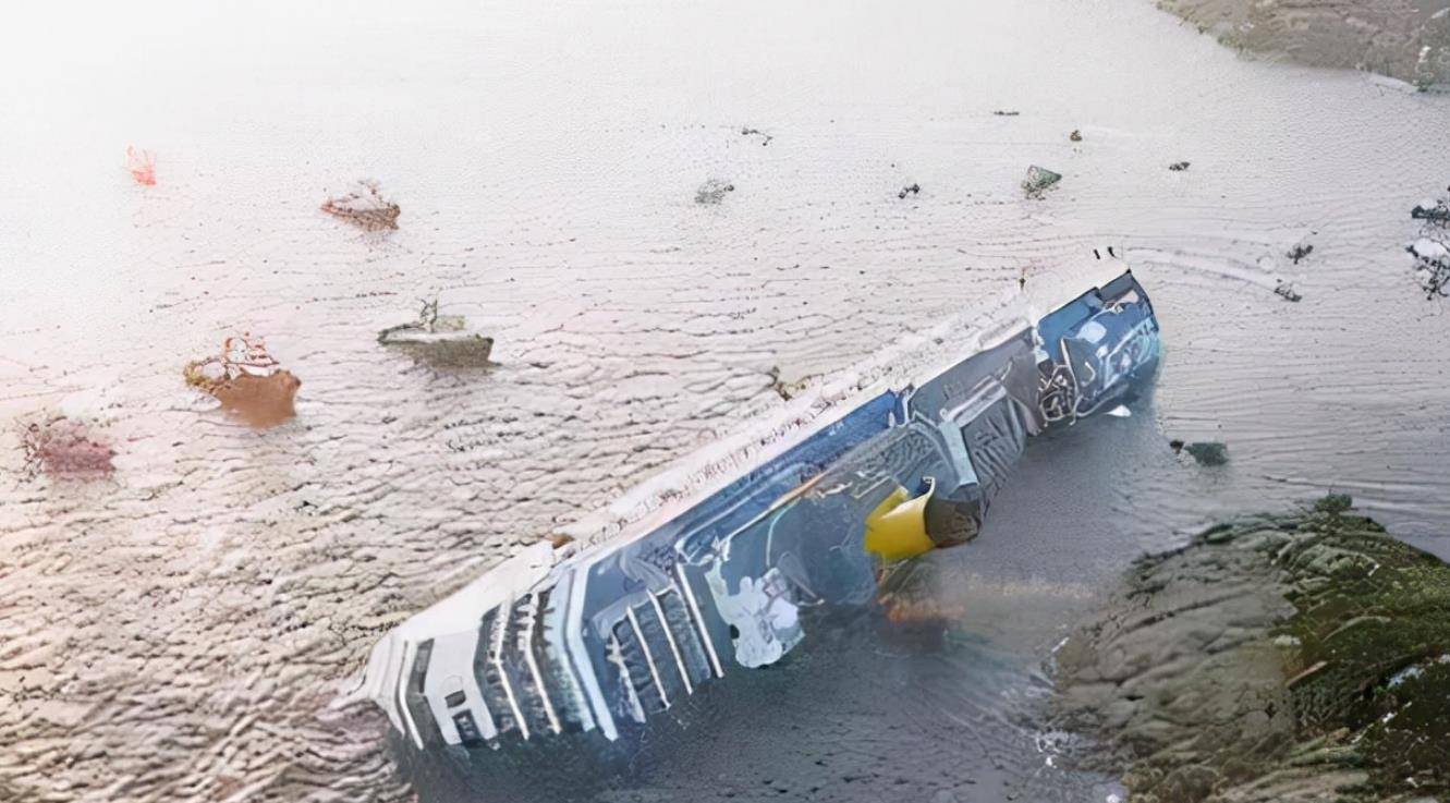 1999年烟台特大海难:302人仅救下22人,唯一女幸存者不会游泳_船只