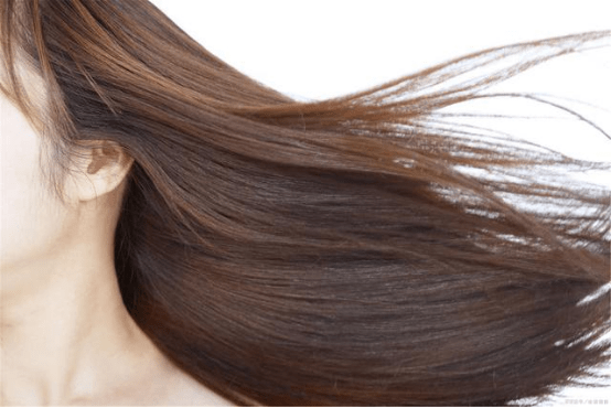 头发比较乱糟糟的怎么办?12大头发护理方法帮你改善_效果_发型_时候