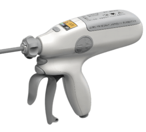 超声刀手柄与刀头分离设计,在更换时只需要更换刀头部分,不用整体更换