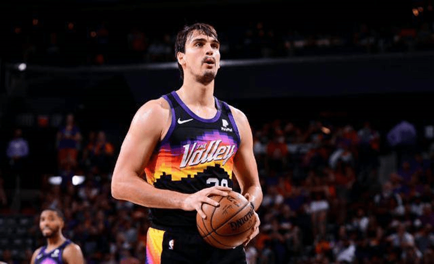 待业_贝兹莫尔_球员