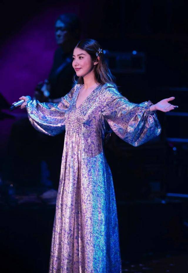 48岁陈慧琳:干净,是一个人最大的福气!_人生_爱情_评价