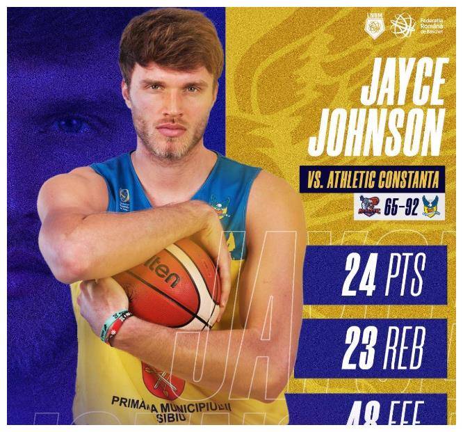 恭喜库里签新合同!