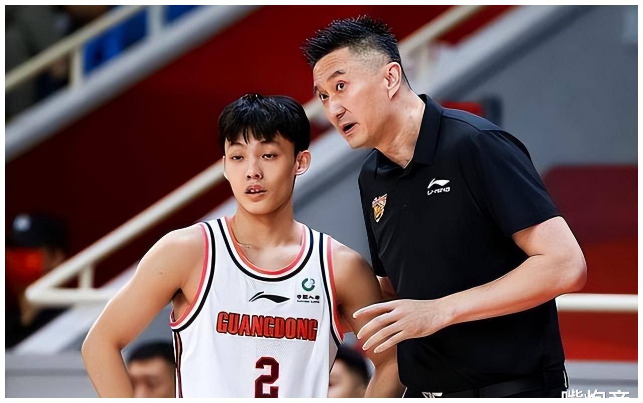 徐杰丑闻后首次出战,杜锋拒绝惩罚爱将,广东队内纪律引起担忧_徐洁