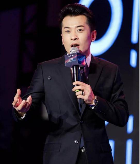 5亿驰援武汉_辛有志_明星_婚礼