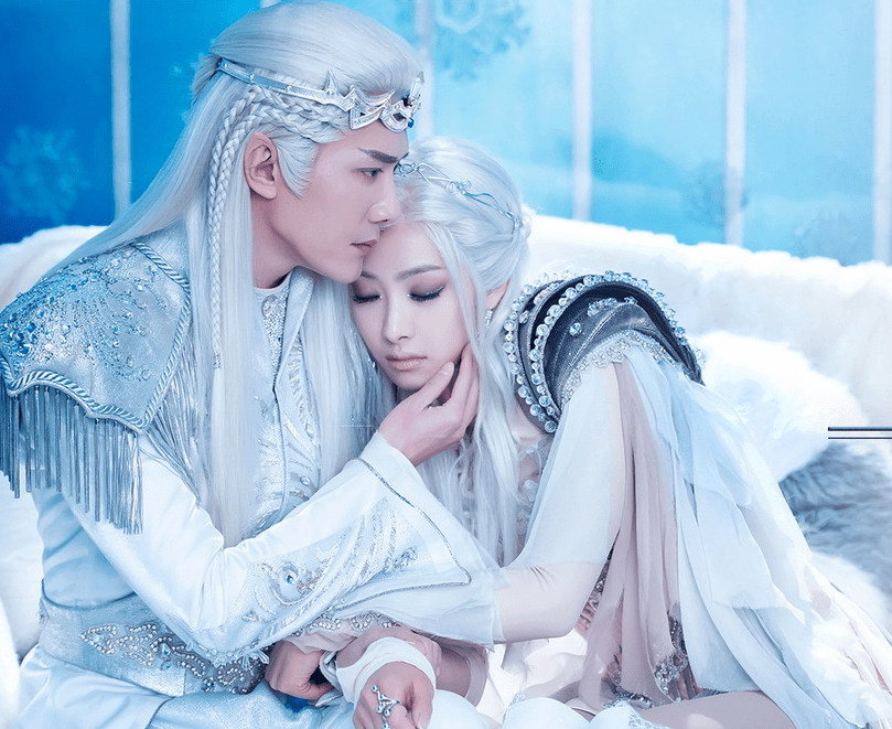 2016年的《幻城》,冯绍峰是85花宋茜的一番男主.