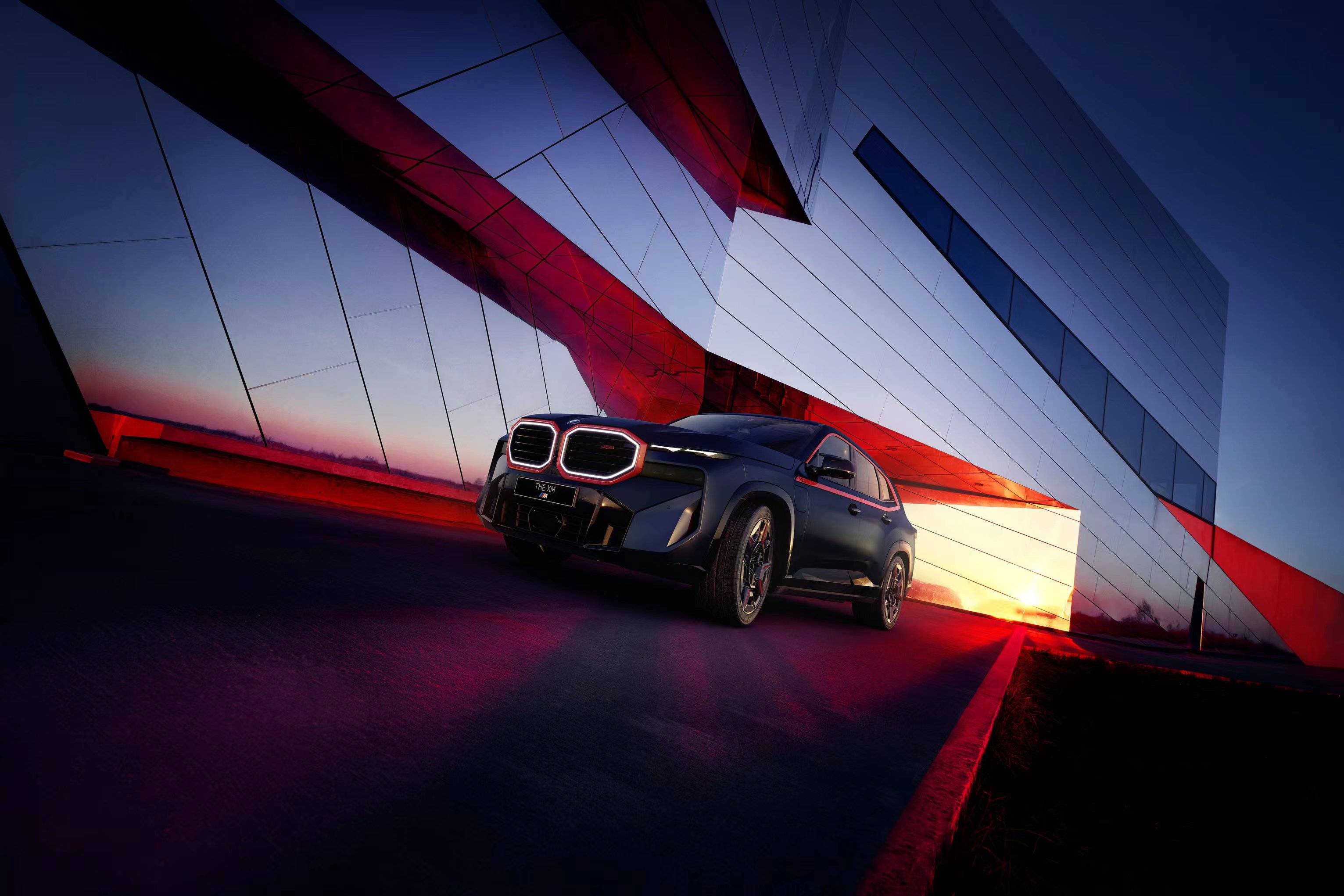 i7 m70l,全新bmw m760le和创新bmw xm label red限量版,宝马集团将