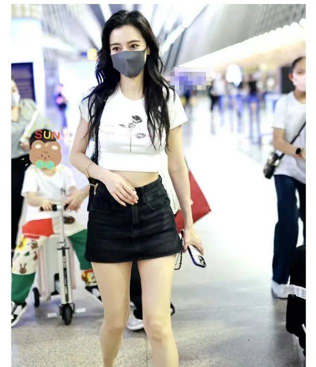 离婚仅1年,baby越来越妖,黄晓明返璞归真,各自走上不同的路_杨颖_婚姻