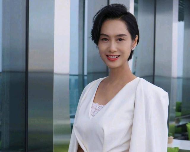 陶红,杨蓉,刘敏涛,唐艺昕,张杨果而,韩雪,蒋梦婕,鞠婧祎,戚薇和李小璐