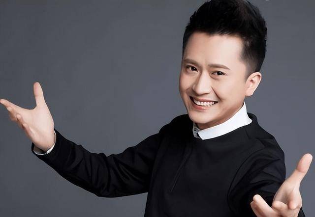 主持人杨帆:从没主持过春晚,人气却远超尼格买提,他凭什么?