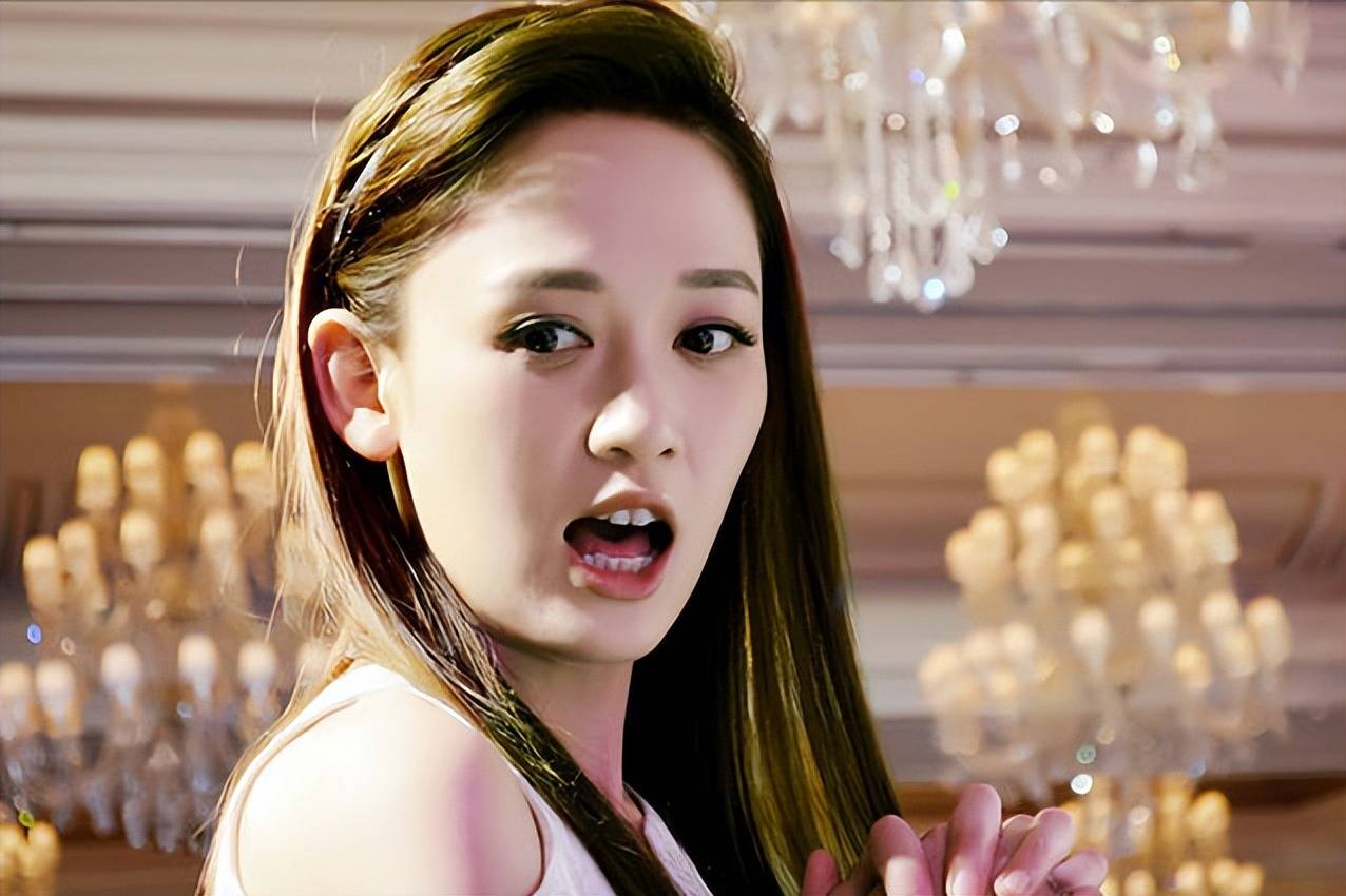 这个人就是陈乔恩,《王子变青蛙》中的女主,《心愿便利贴》中的傻白甜