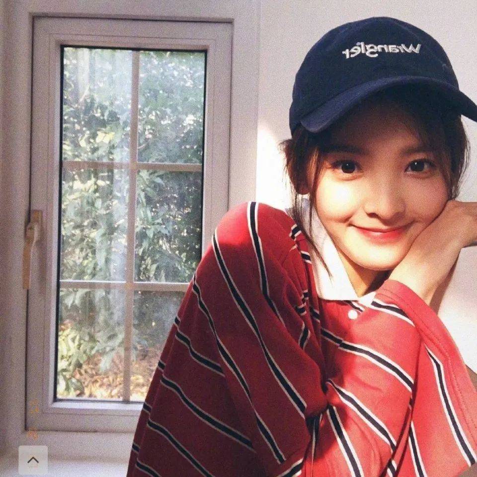 章若楠头像|永远有人更漂亮,做你自己就好了_网络