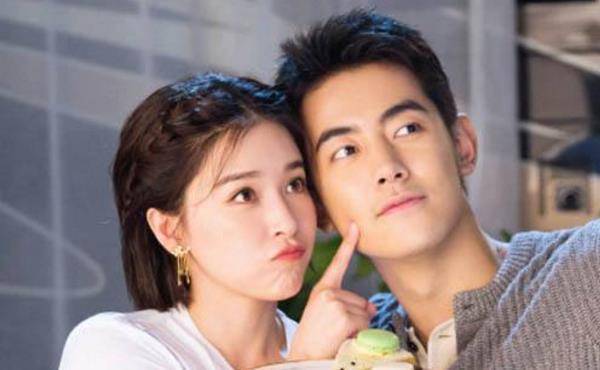 董力问阚清子三道"送命题",其实是为撩妹做铺垫,网友:学到了_感情