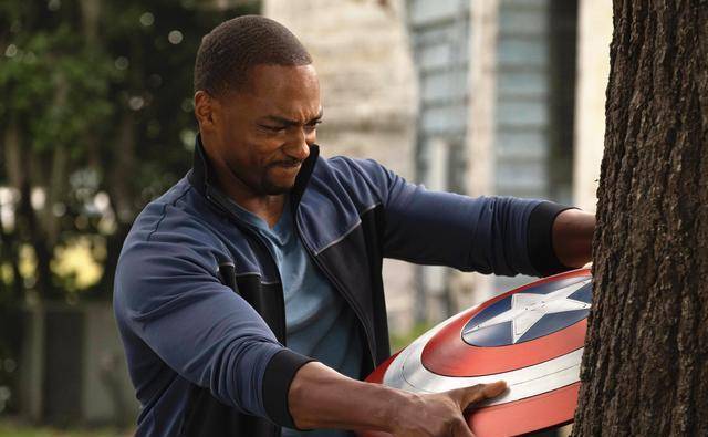 二代钢铁侠《钢铁之心》开启制作,《美国队长4》登场多版本美队_漫威