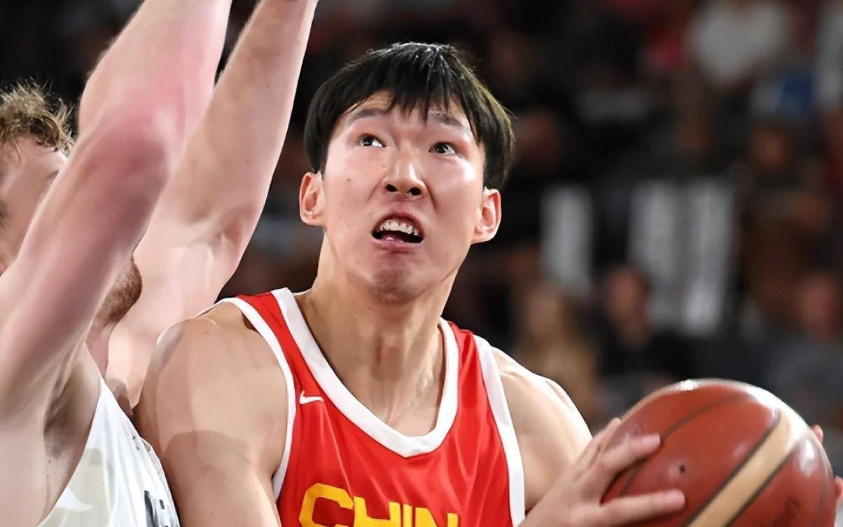 cba三消息:北控签约强进攻手,周琦全场砍一分,乔帅采访很生气_比赛