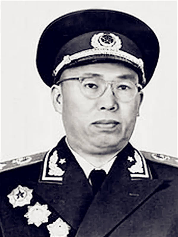 陈光代理师长时间长达五年,为何不能转正?