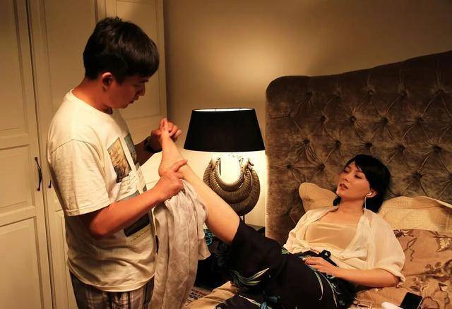 陈数:帅气的斯黛拉,现实中11岁独自进京,为了继子决定不生育_生活