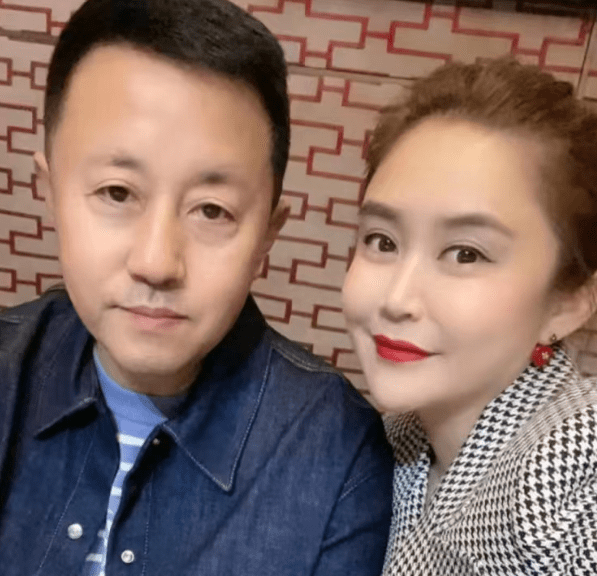 王长贵老婆图片