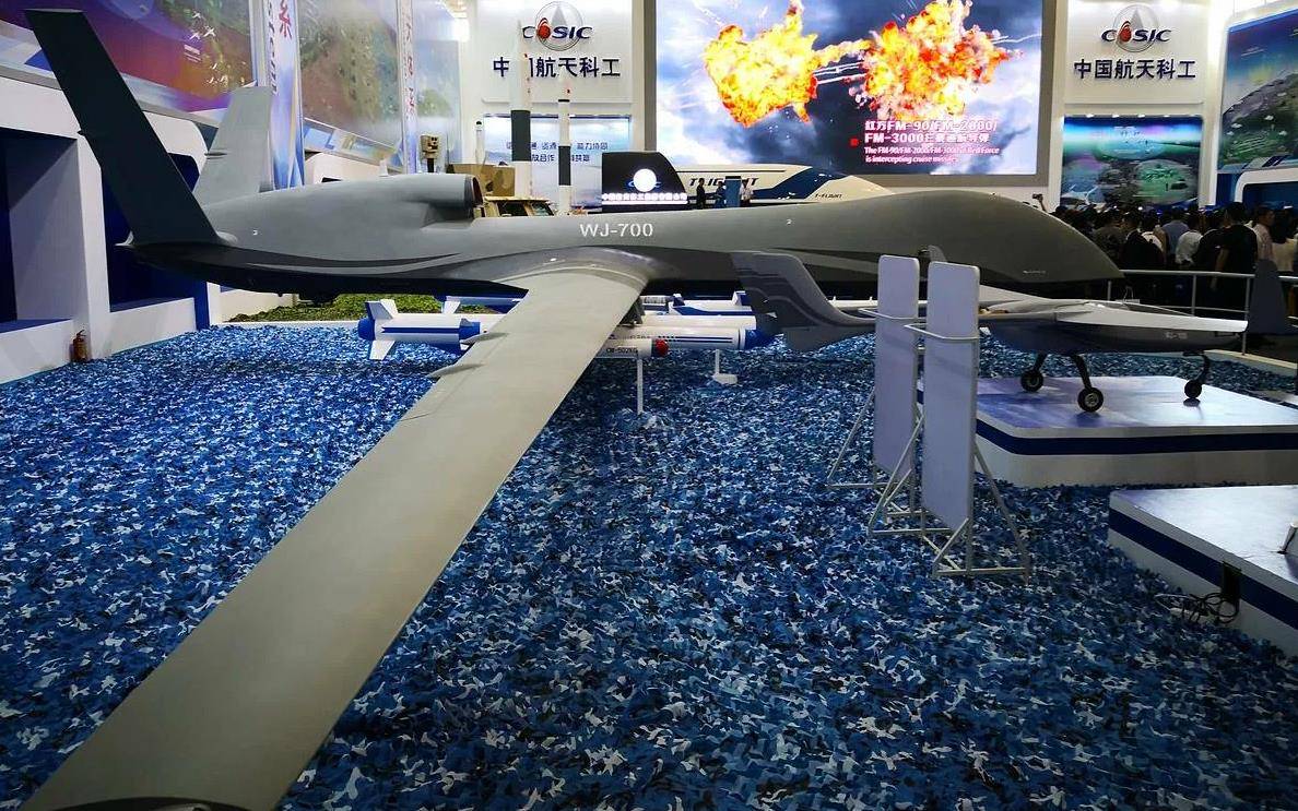 我军新型无人机现身,具备高空高速性能,丰富战术运用_猎鹰_我国_飞行
