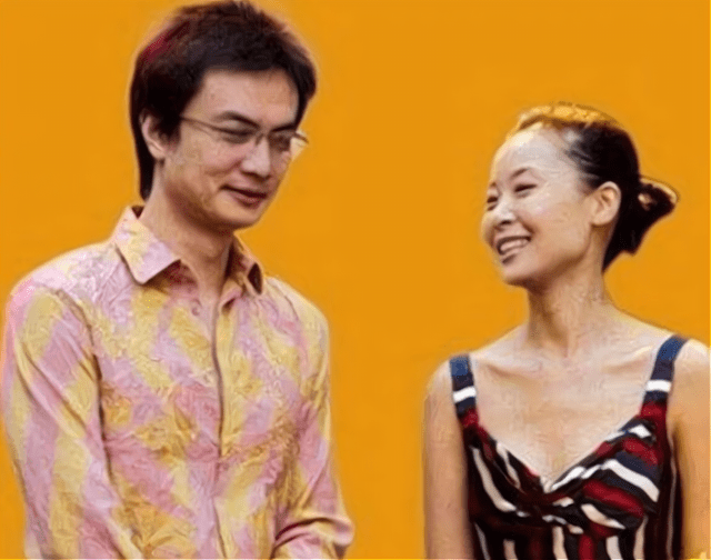 多次被质疑加入他人感情,今48岁依旧单身_柯蓝_节目_耿乐