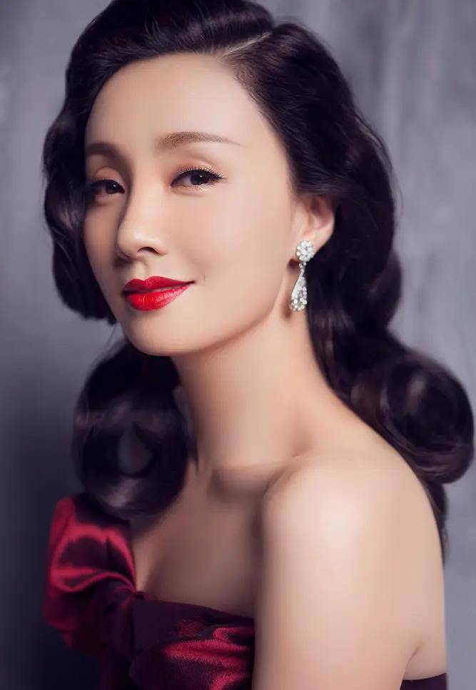 独自清醒的小陶虹_父母_训练_花样游泳