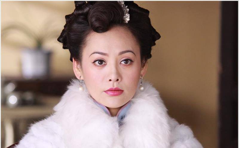 宁静自曝重度抑郁症,20岁就分配财产立遗嘱,把亲妹妹吓哭_网友_性格