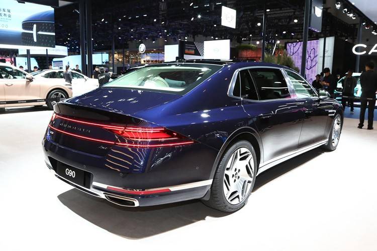 2023成都车展:捷尼赛思g90售69.88万起_搜狐汽车_搜狐网