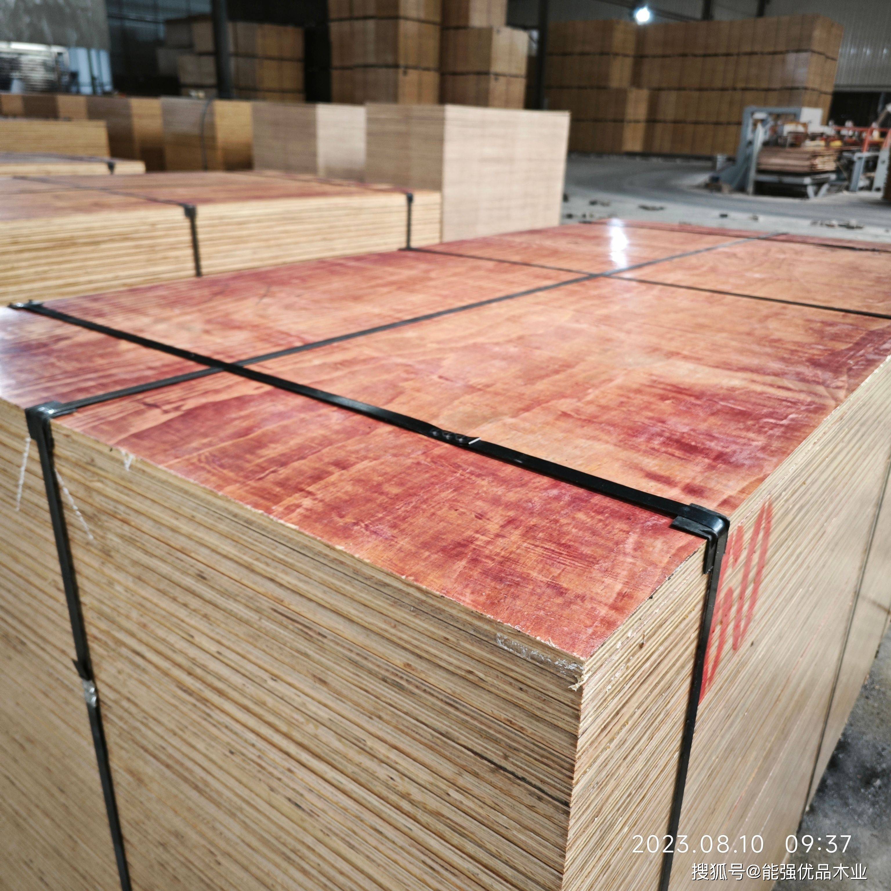 梧州建筑模板厂家:木模板在现代建筑中的重要作用