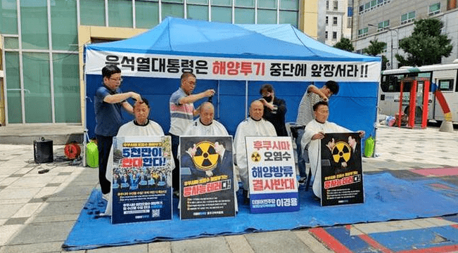 一边隐瞒数据，一边拒绝他国对核污水进行检测，日本排污惹来众怒