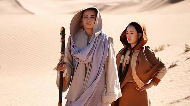 他明明是一代高僧,却拥有许多女人,火化时唯有舌根烧不烂_鸠摩罗什