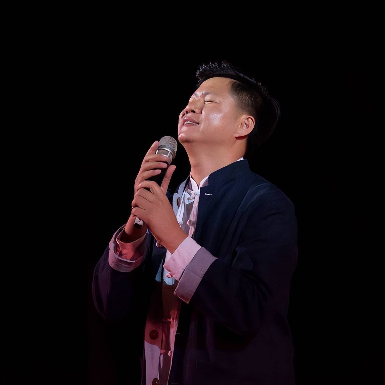 陕北小伙纪军军艺术之路_剪纸_陕西省_中国