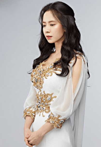 40岁的宋智孝,看不出年龄的痕迹,宛如20多岁的少女,身材苗条_运动