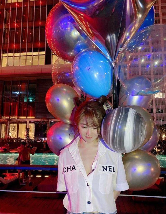 从男方颜值上看,不及郭书瑶前男友金阳和王以纶,当外界猜测男方身份时