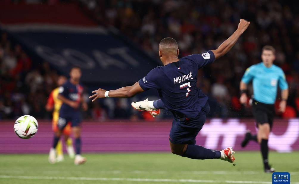 法甲:巴黎圣日耳曼胜朗斯_比赛_姆巴佩_新华社