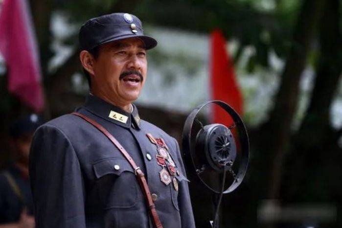 抗战剧《雾都》江苏综艺频道开播_朱豪_张丰毅_抗日