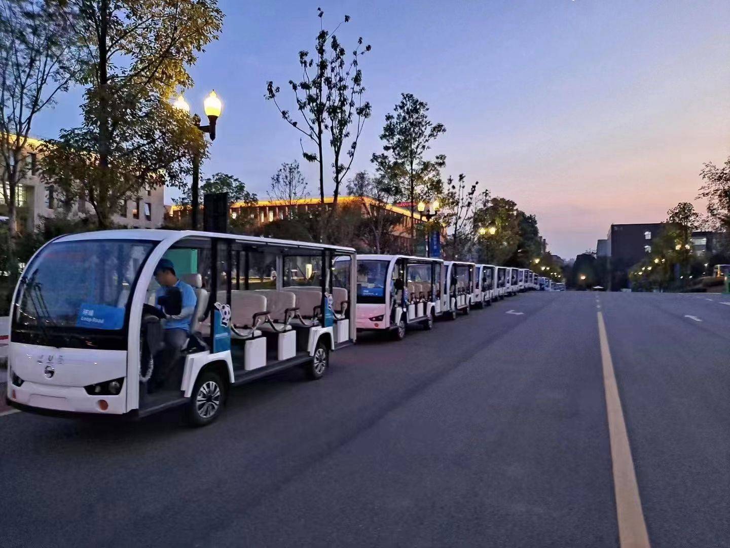 四川重庆旅游景区电动观光车已然成为一道亮丽的风景线!