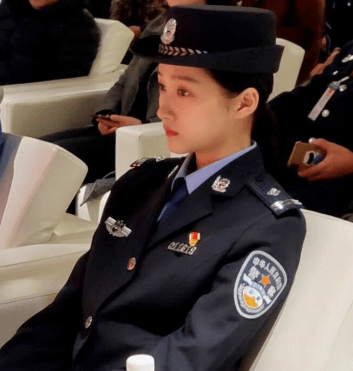 警服图片 少女图片